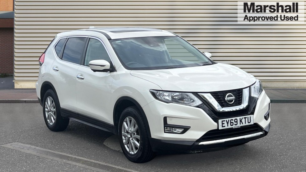 Main listing image - Nissan X-Trail