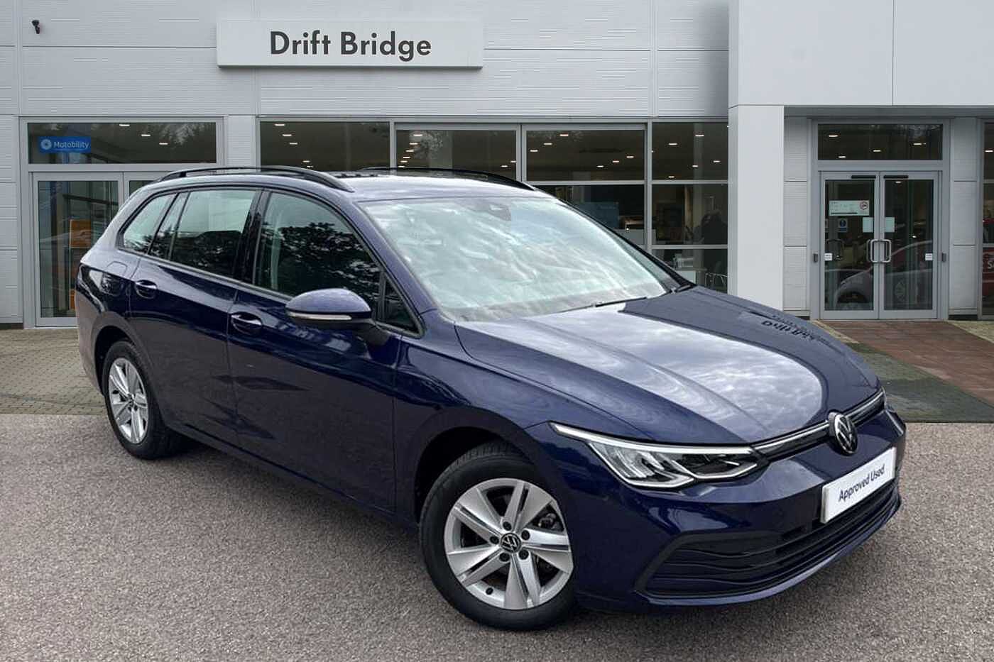 Main listing image - Volkswagen Golf Estate