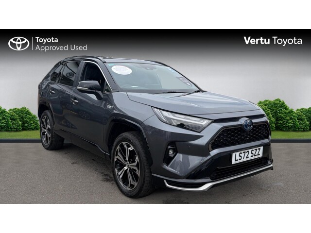 Main listing image - Toyota RAV4