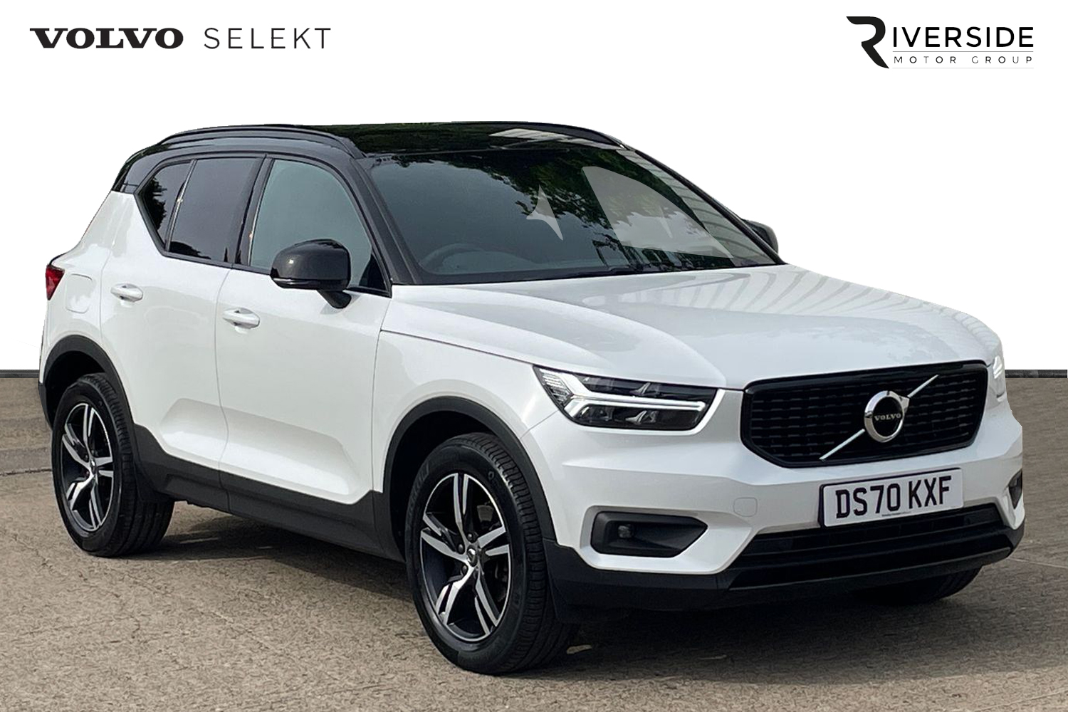 Main listing image - Volvo XC40