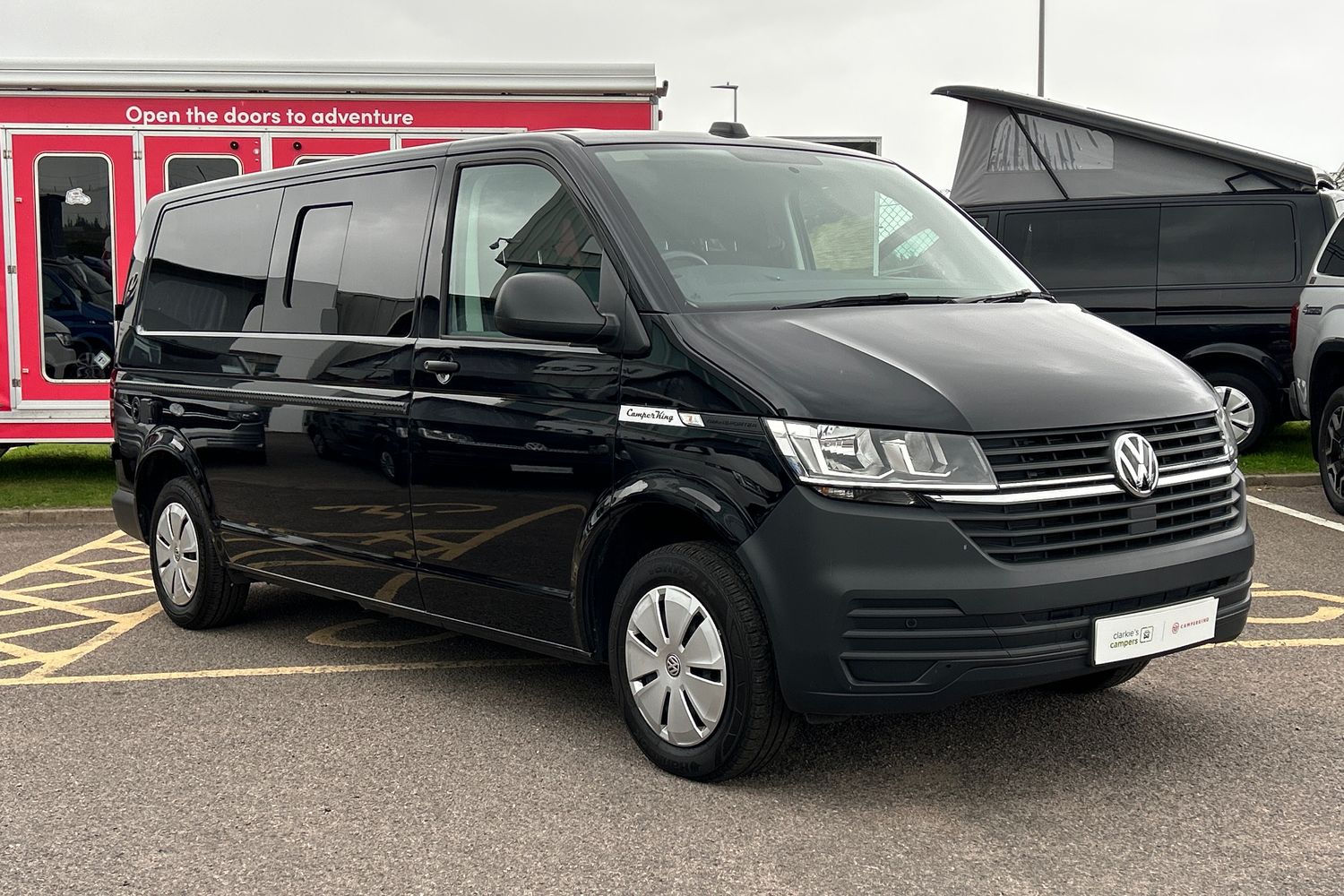 Main listing image - Volkswagen Transporter