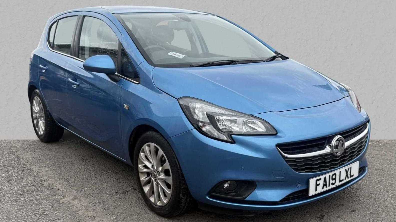 Main listing image - Vauxhall Corsa