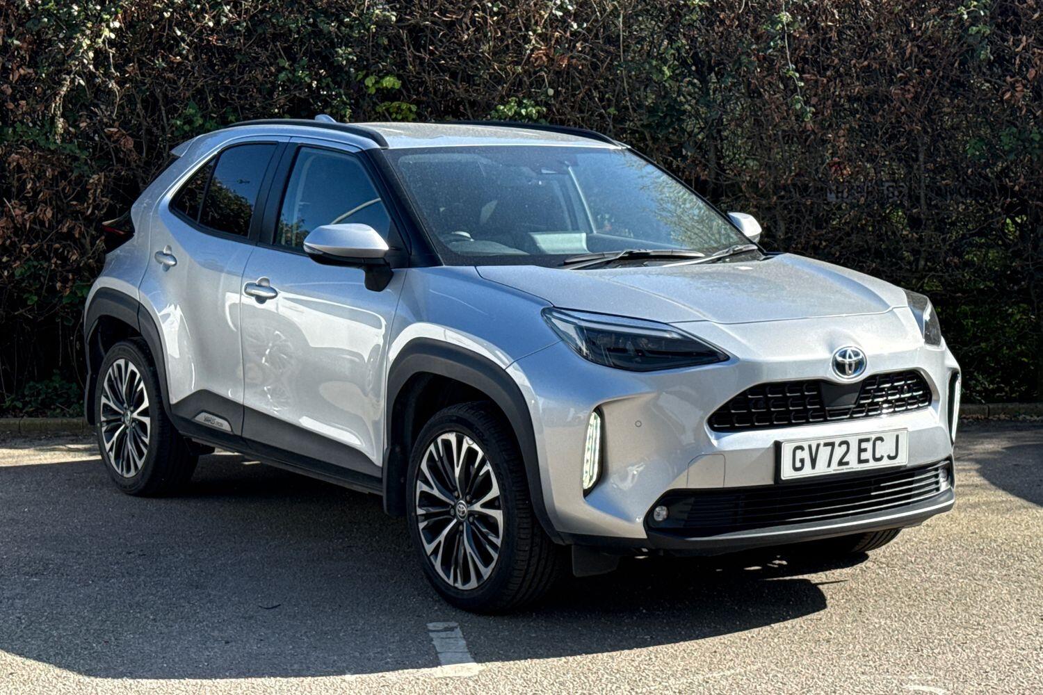 Main listing image - Toyota Yaris Cross