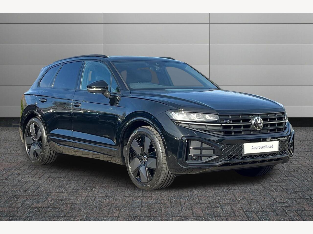 Main listing image - Volkswagen Touareg