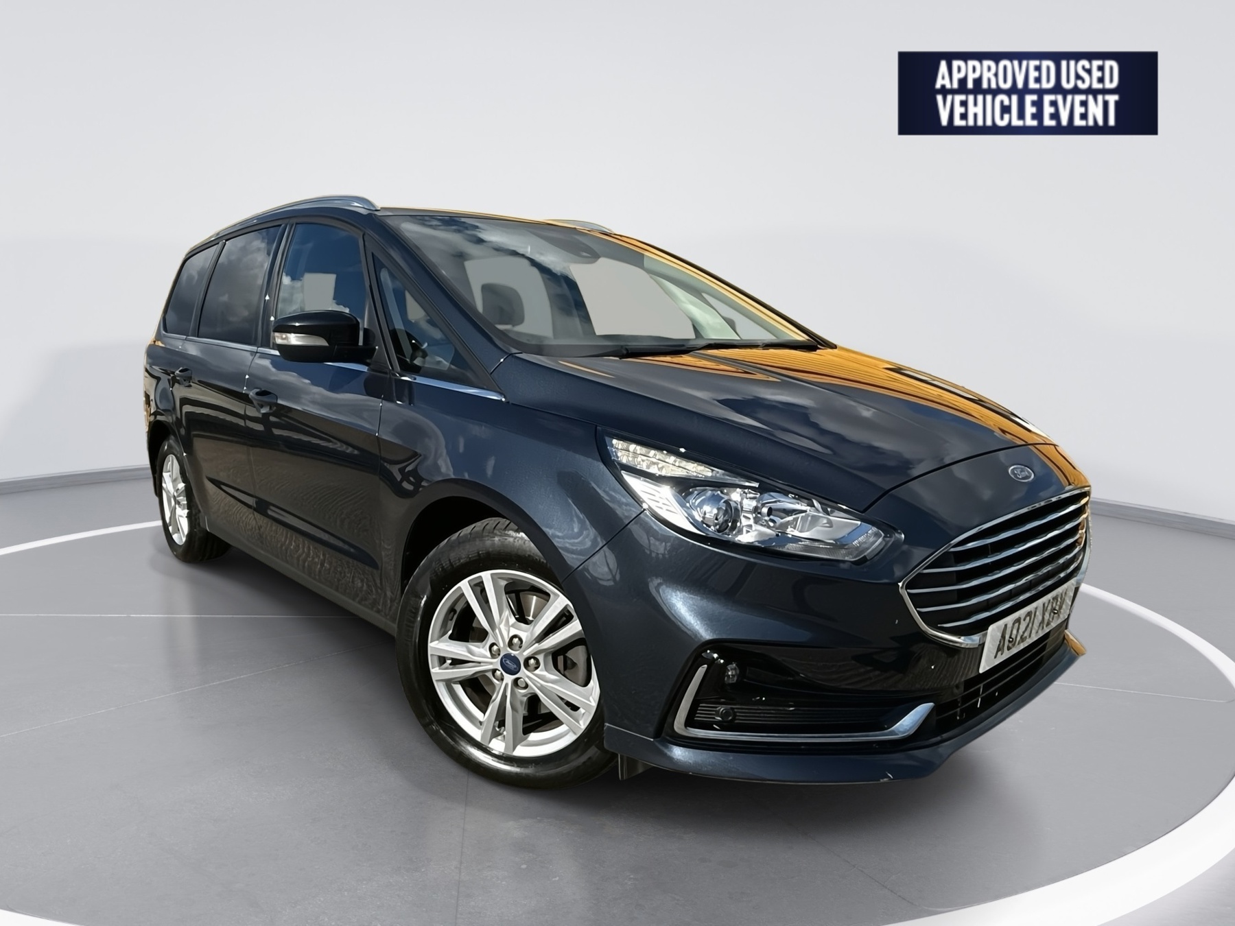 Main listing image - Ford Galaxy