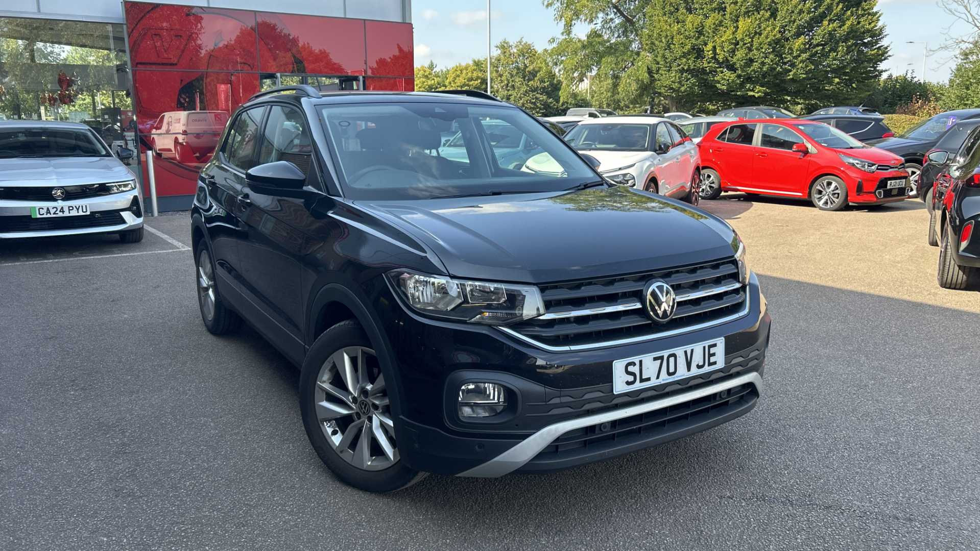 Main listing image - Volkswagen T-Cross