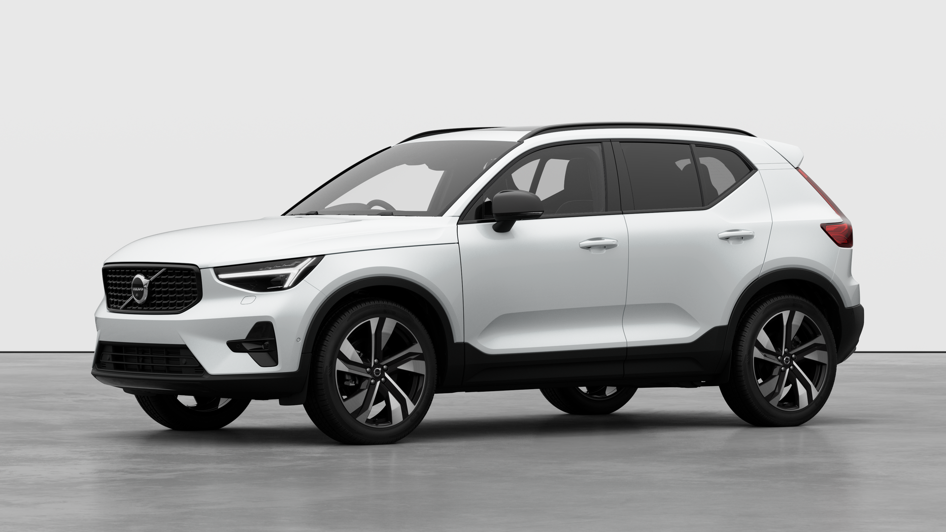 Main listing image - Volvo XC40