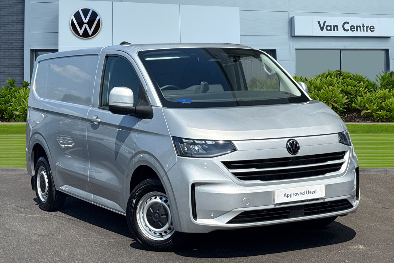 Main listing image - Volkswagen Transporter