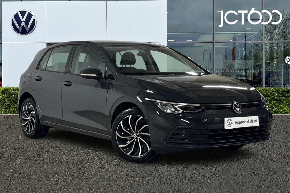 Main listing image - Volkswagen Golf