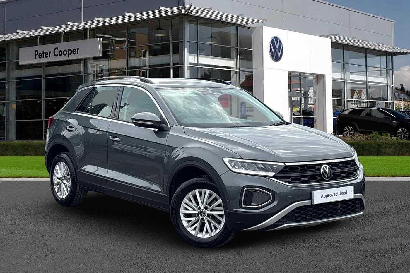 Main listing image - Volkswagen T-Roc