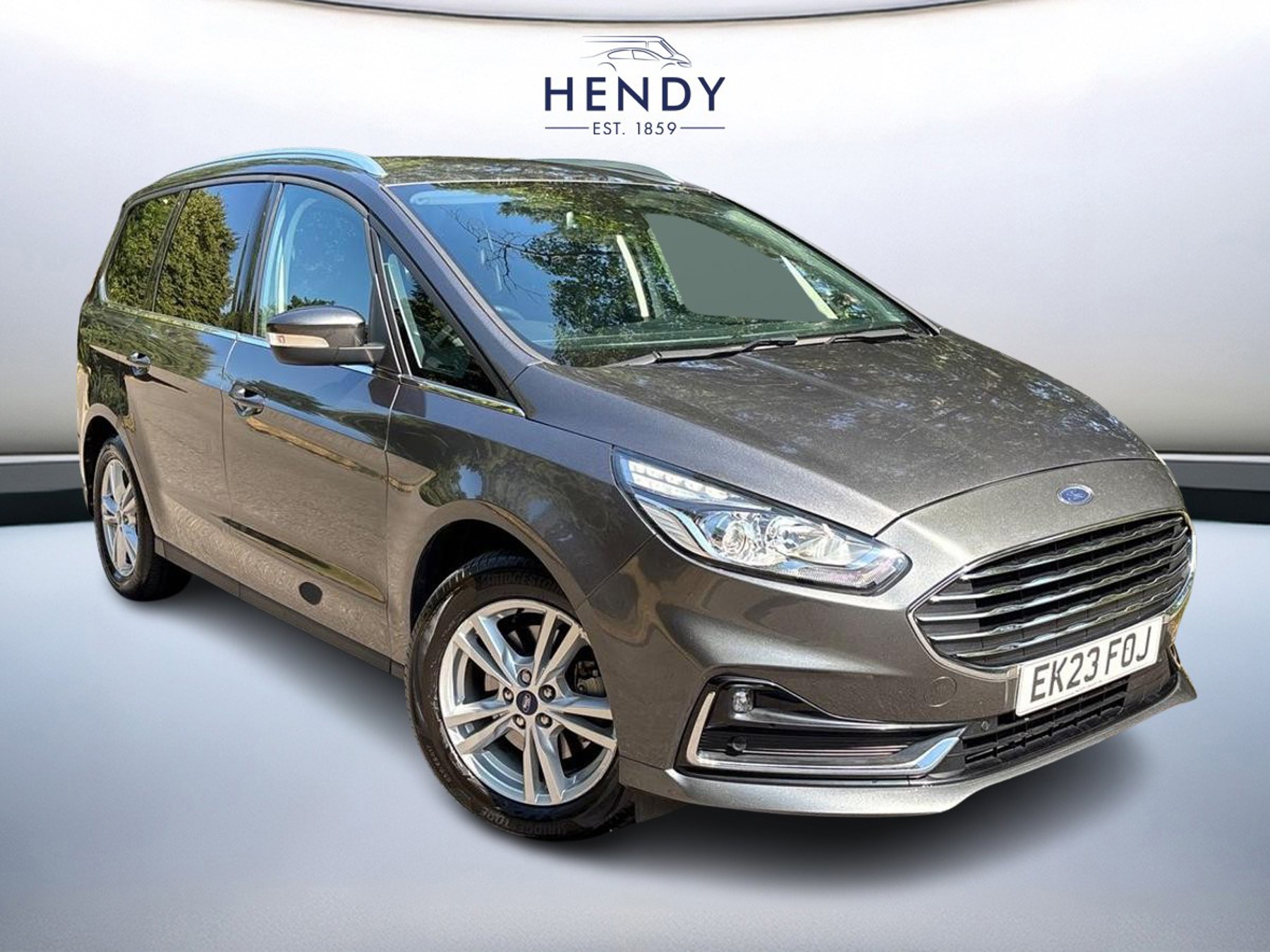 Main listing image - Ford Galaxy