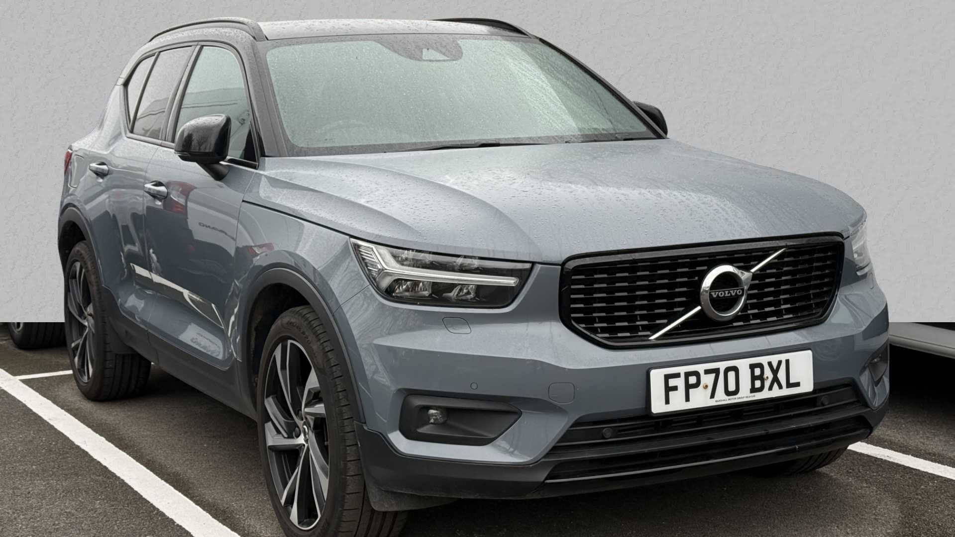 Main listing image - Volvo XC40