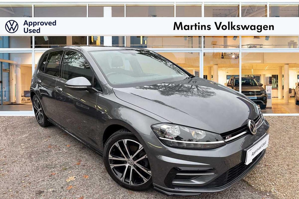 Main listing image - Volkswagen Golf