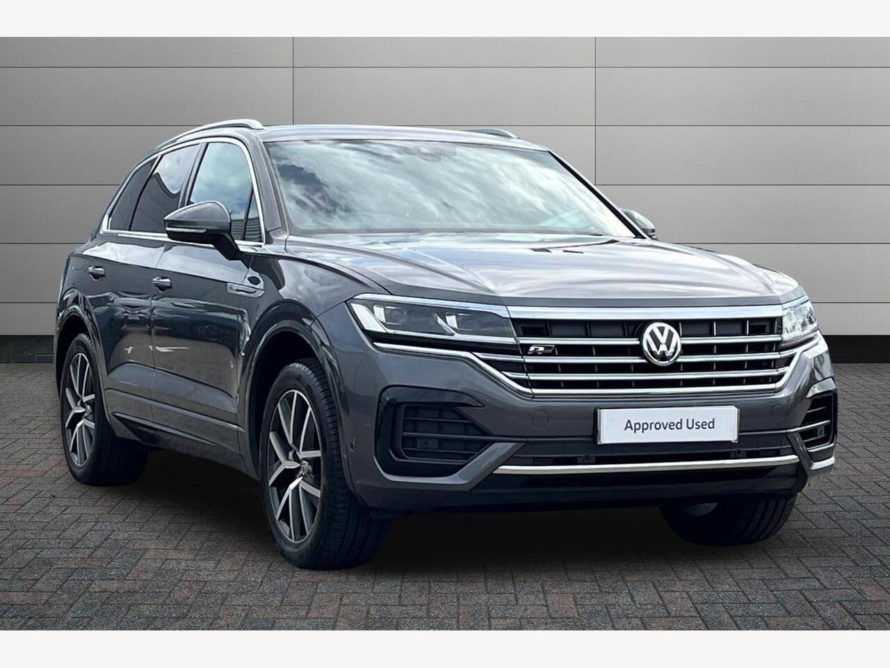 Main listing image - Volkswagen Touareg