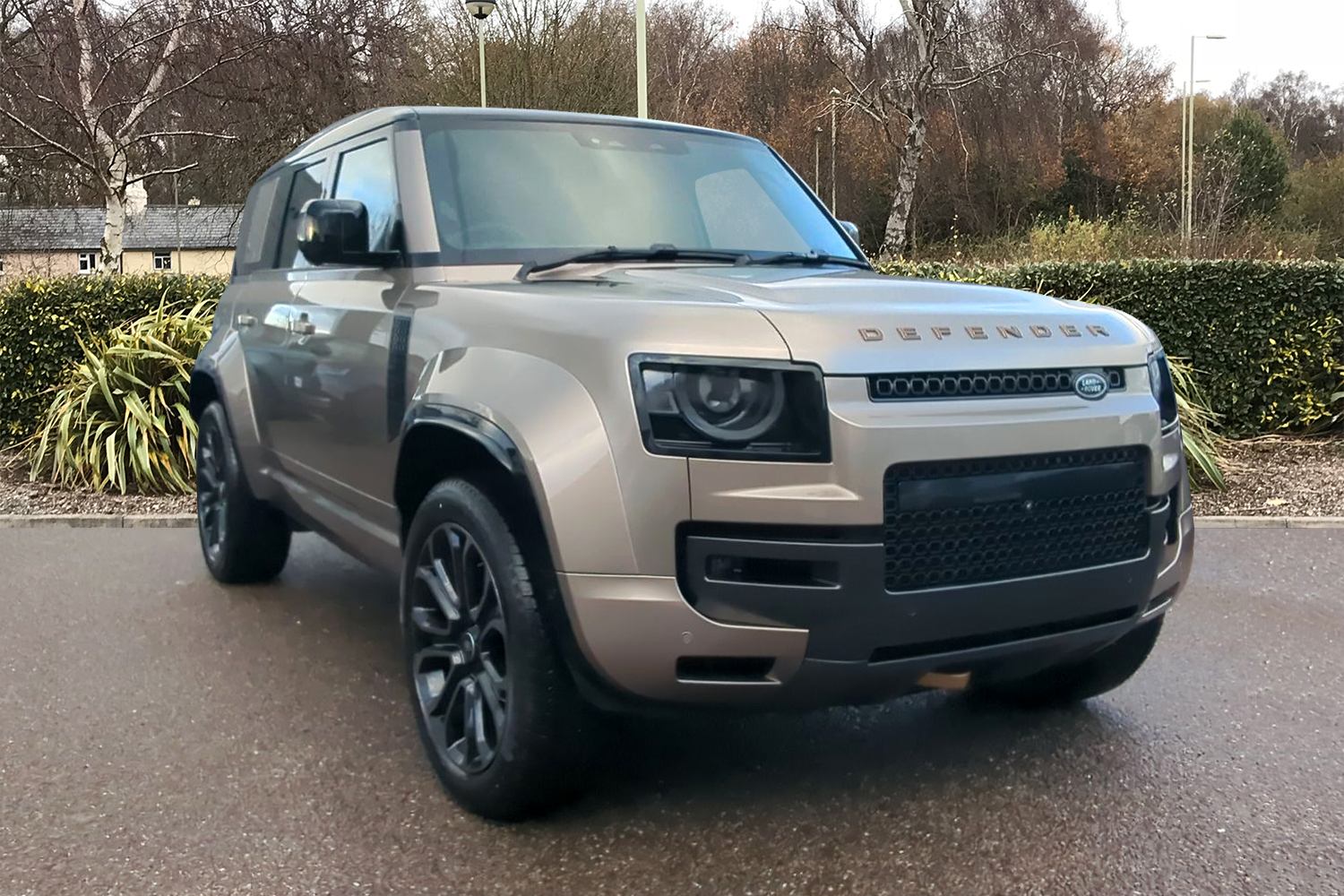 Main listing image - Land Rover Defender
