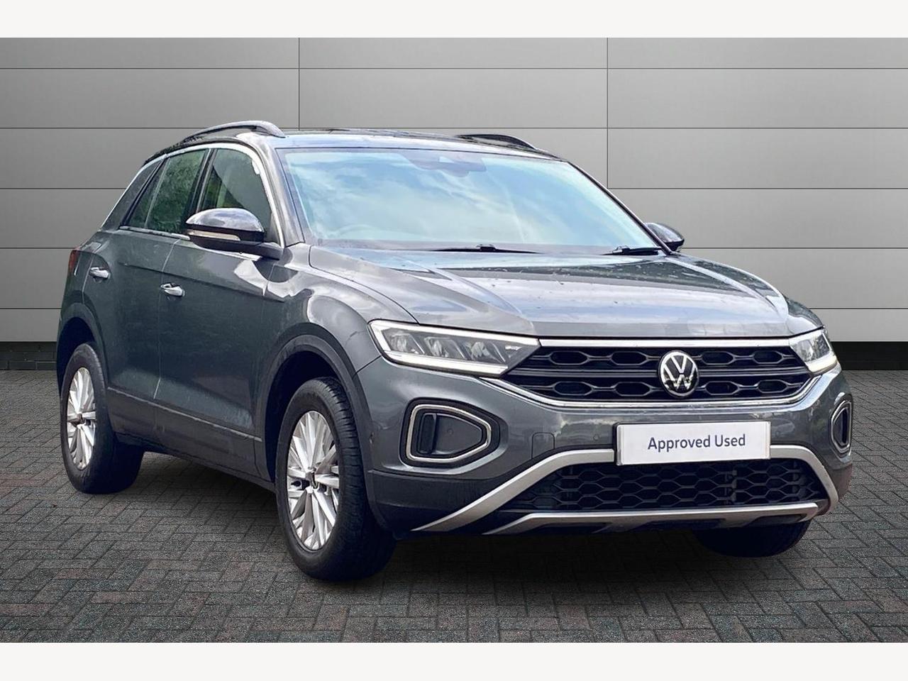 Main listing image - Volkswagen T-Roc