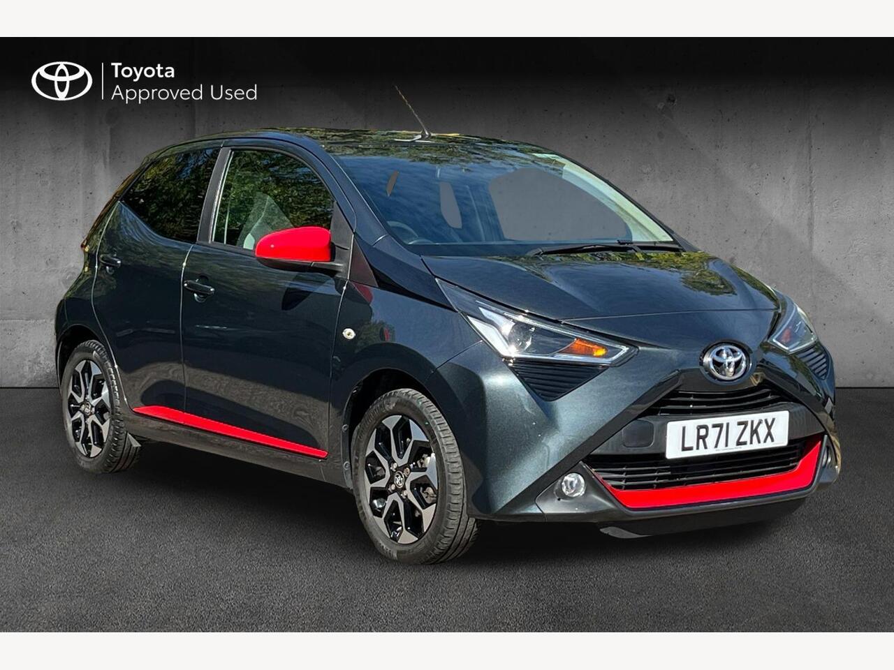 Main listing image - Toyota Aygo