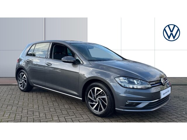 Main listing image - Volkswagen Golf