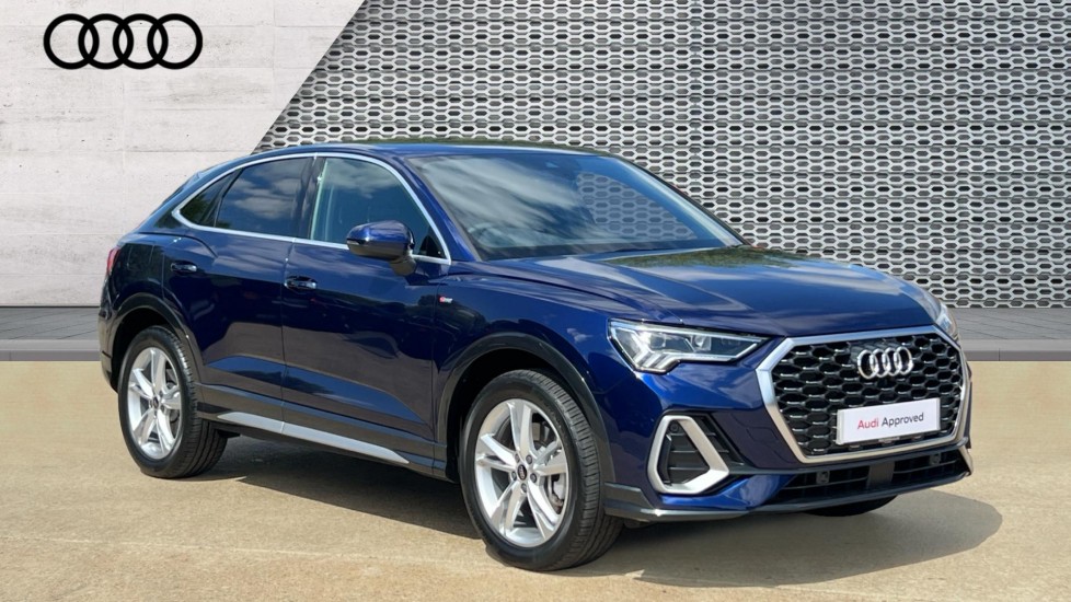 Main listing image - Audi Q3