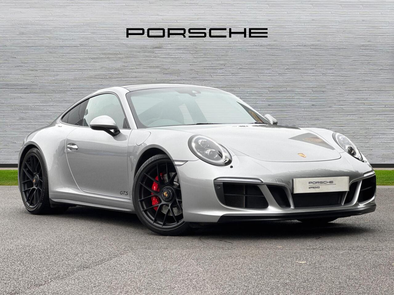 Main listing image - Porsche 911