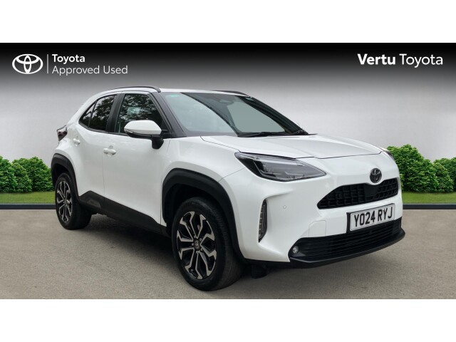 Main listing image - Toyota Yaris Cross
