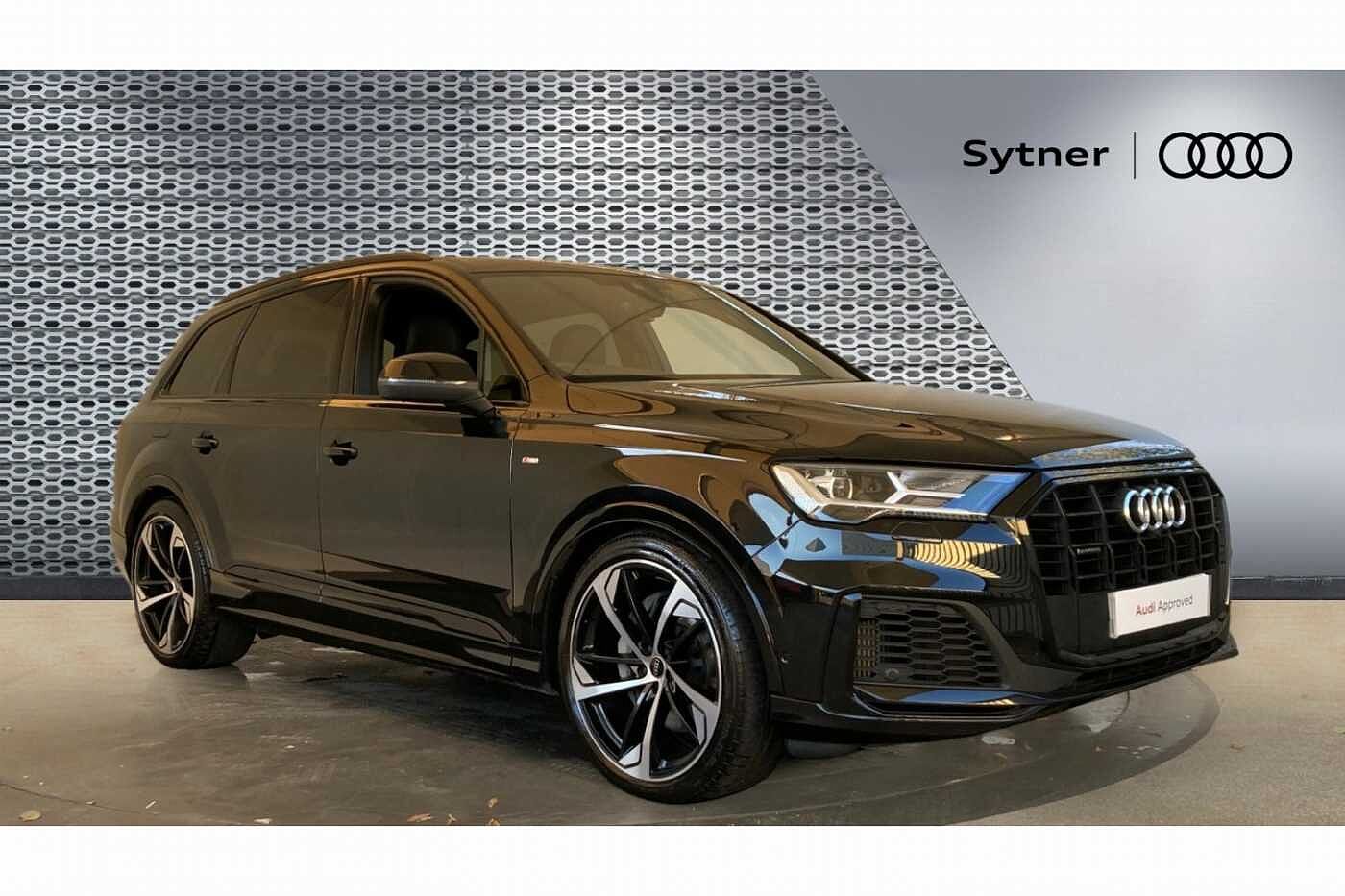 Main listing image - Audi Q7