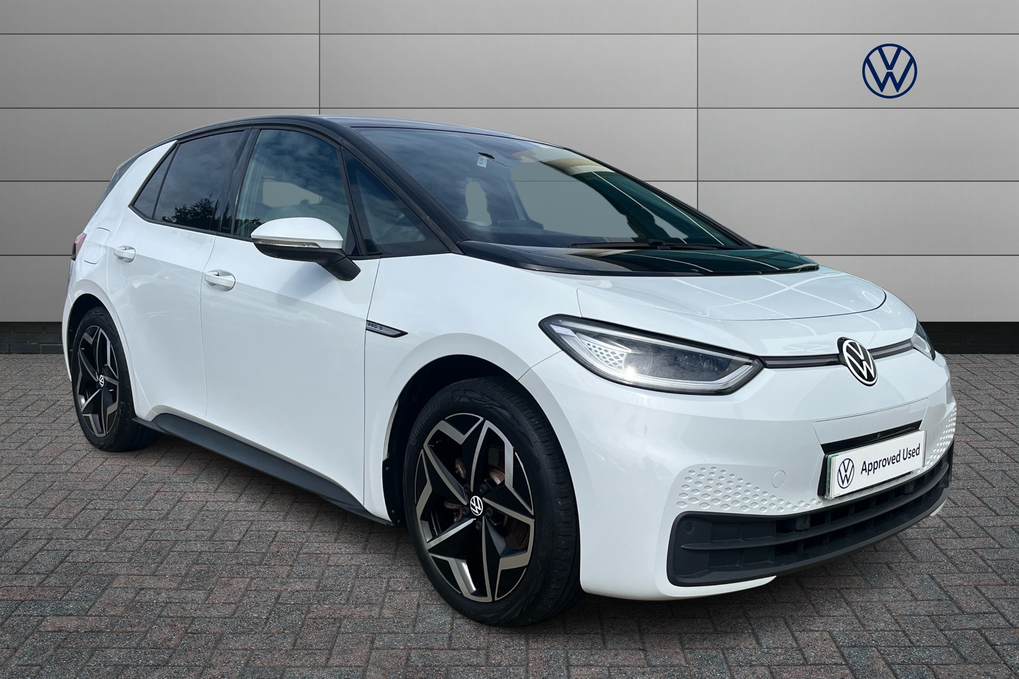 Main listing image - Volkswagen ID.3