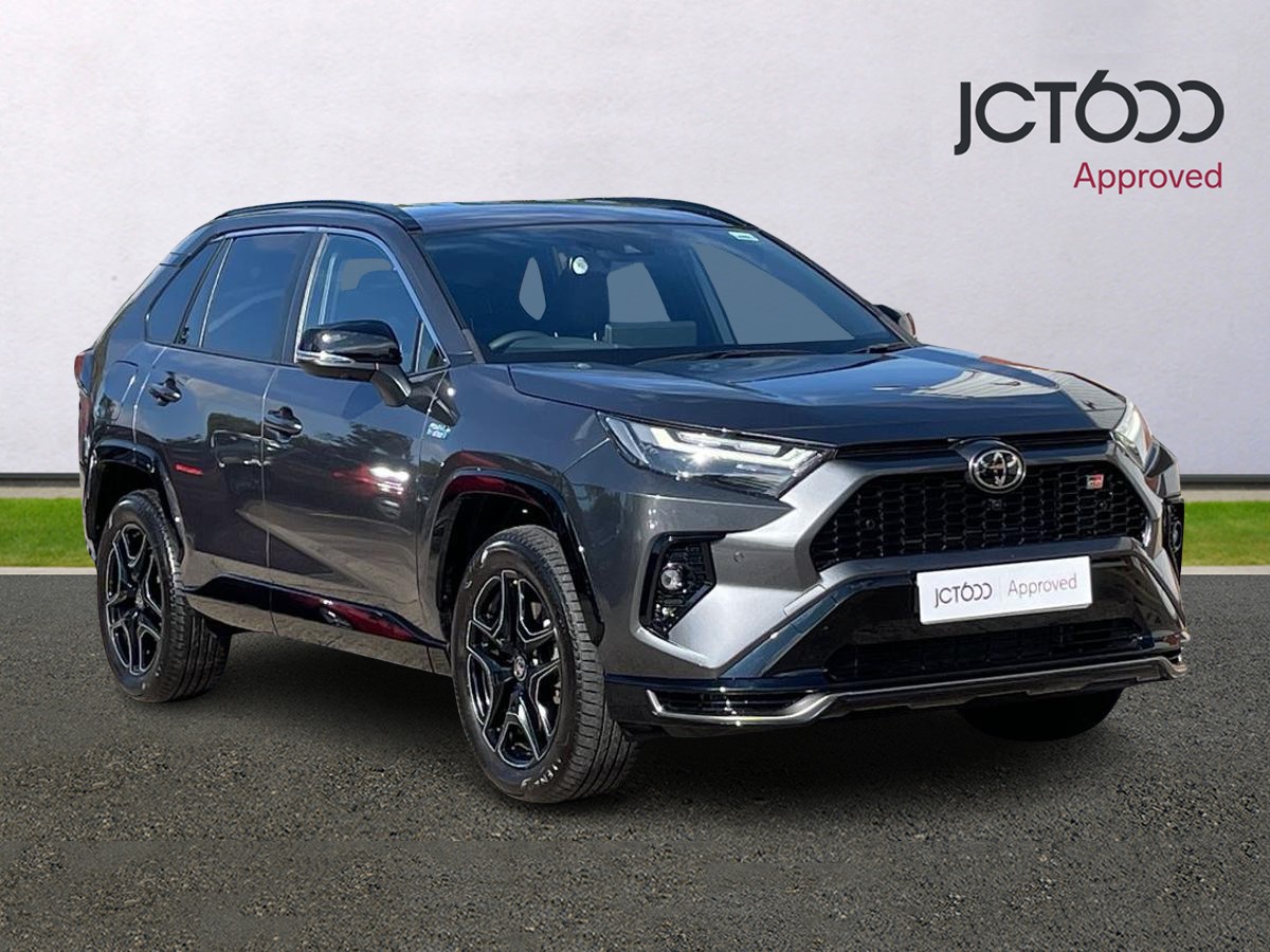 Main listing image - Toyota RAV4
