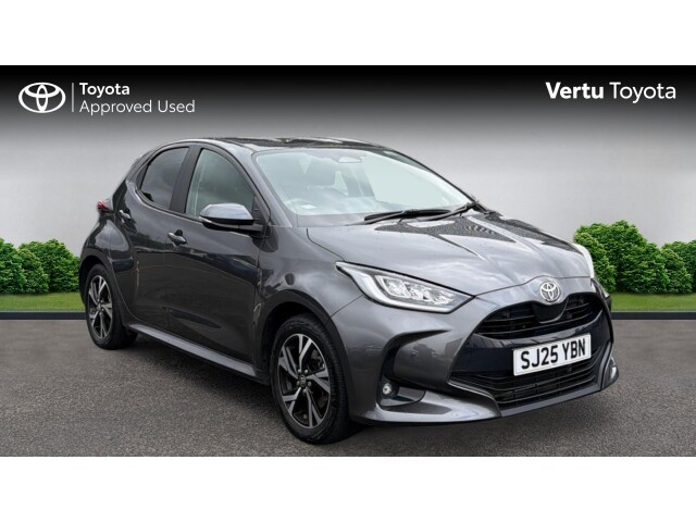 Main listing image - Toyota Yaris