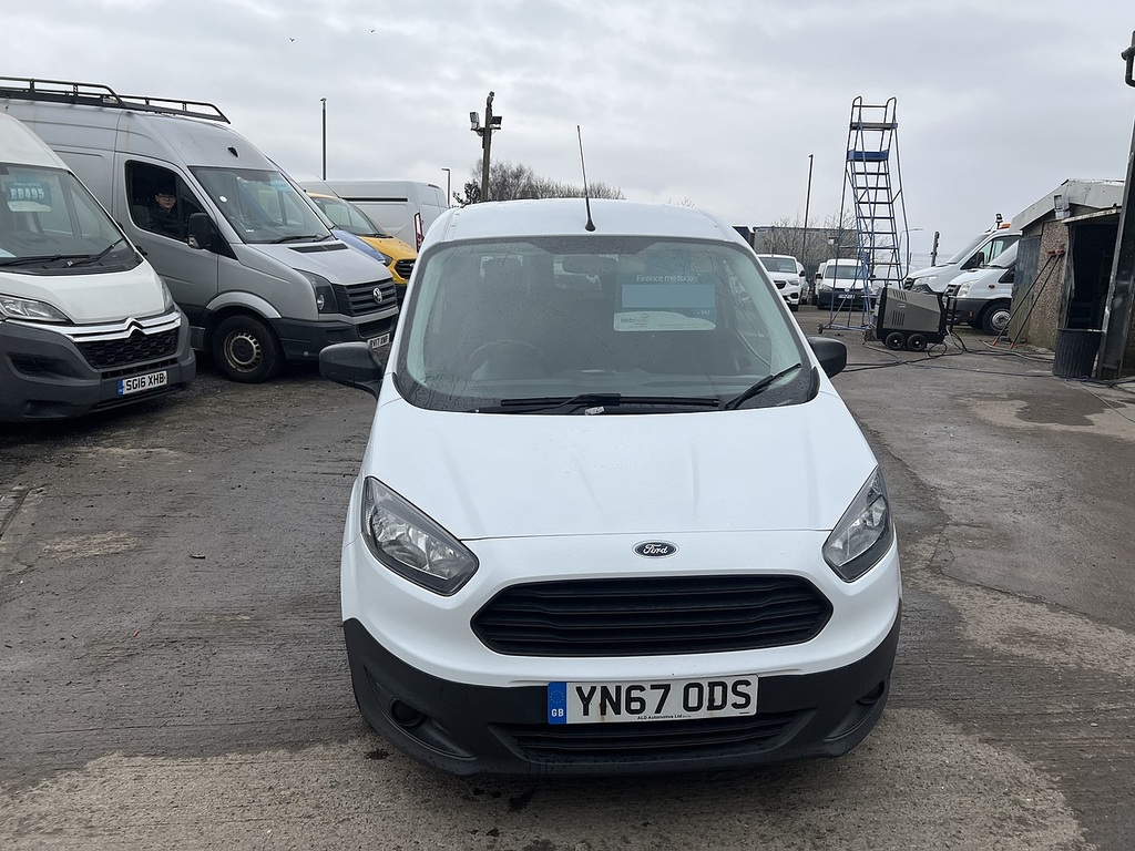 Main listing image - Ford Transit Courier