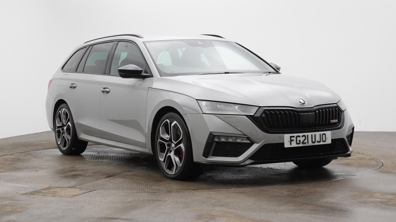 Main listing image - Skoda Octavia Estate