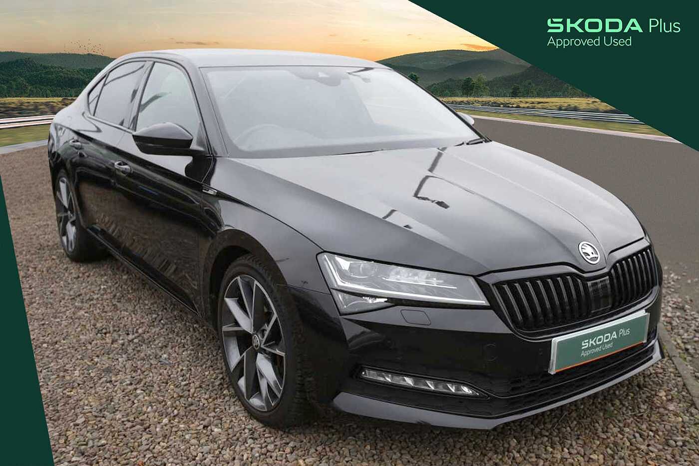 Main listing image - Skoda Superb