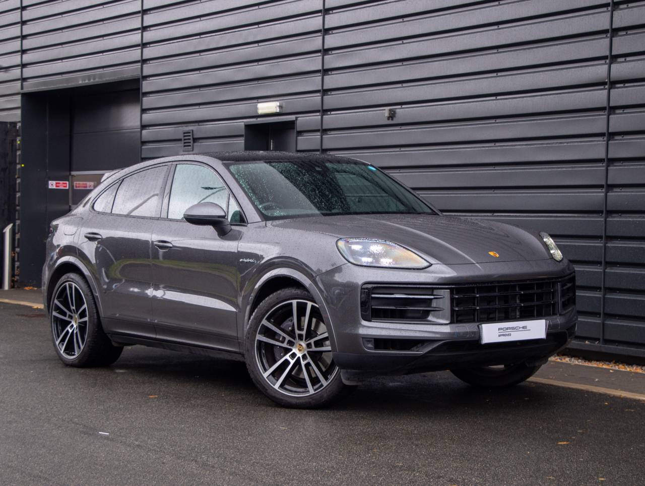 Main listing image - Porsche Cayenne