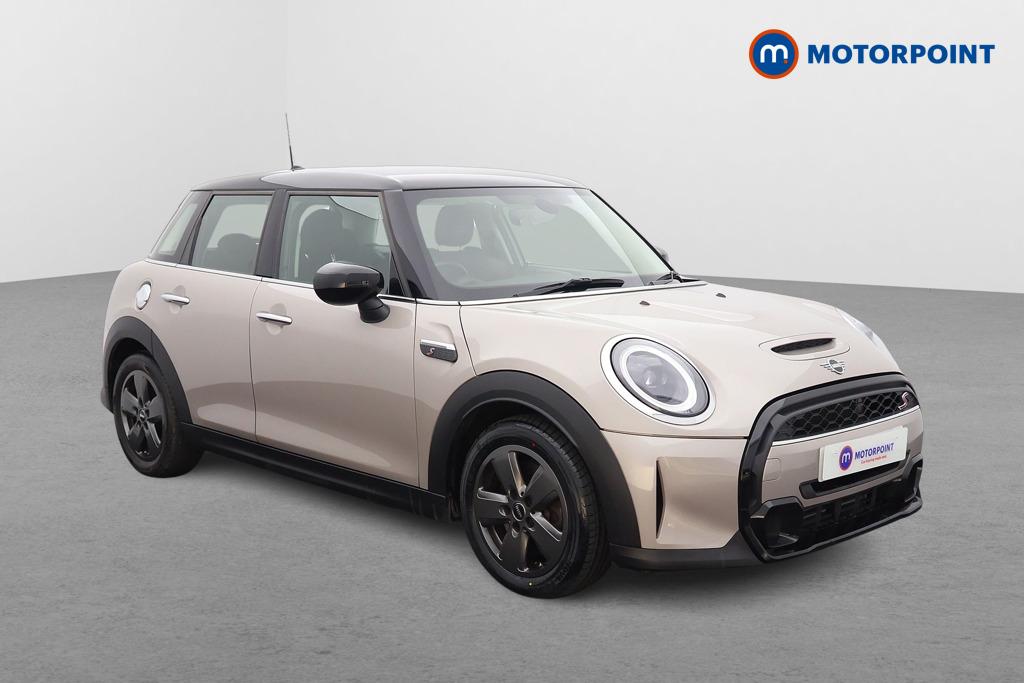 Main listing image - MINI Hatchback 5dr