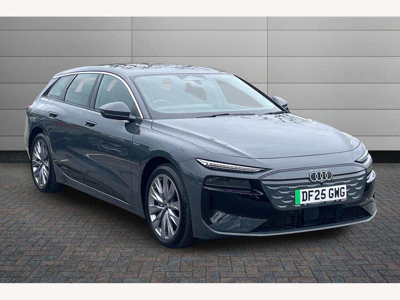 Main listing image - Audi e-tron