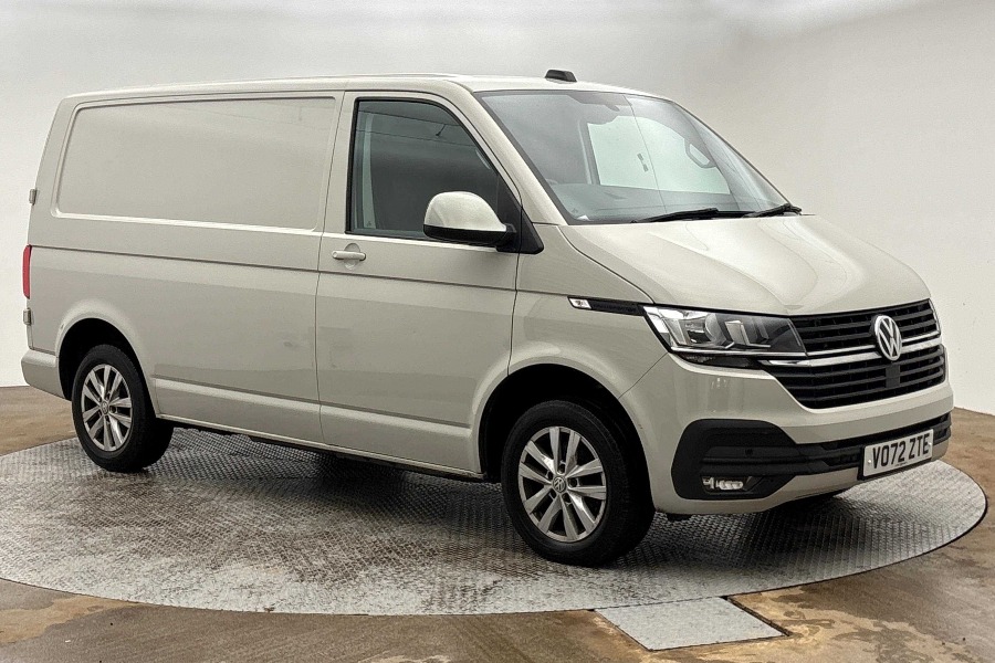 Main listing image - Volkswagen Transporter