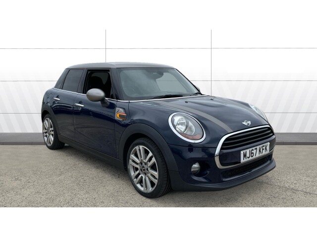 Main listing image - MINI Hatchback 5dr