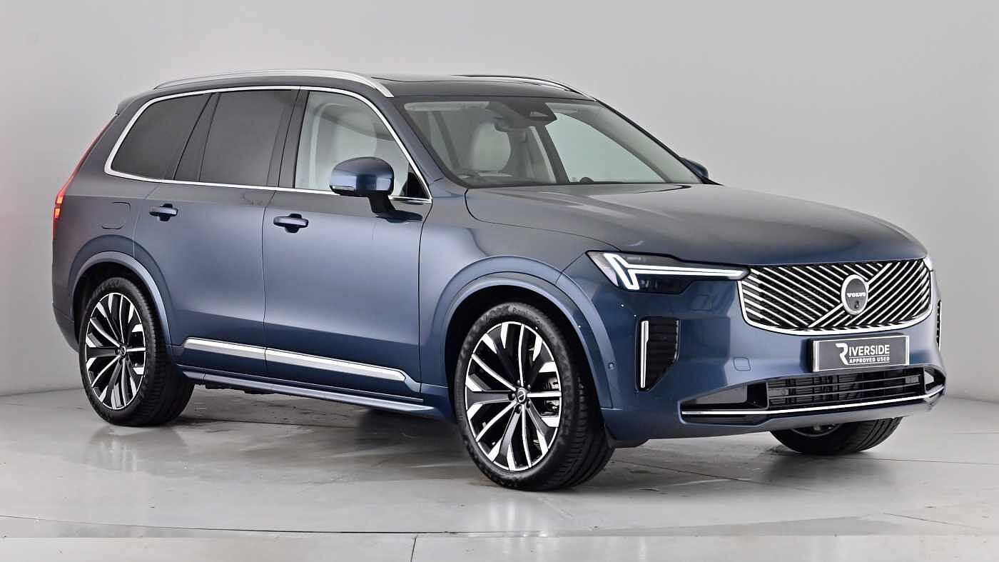 Main listing image - Volvo XC90