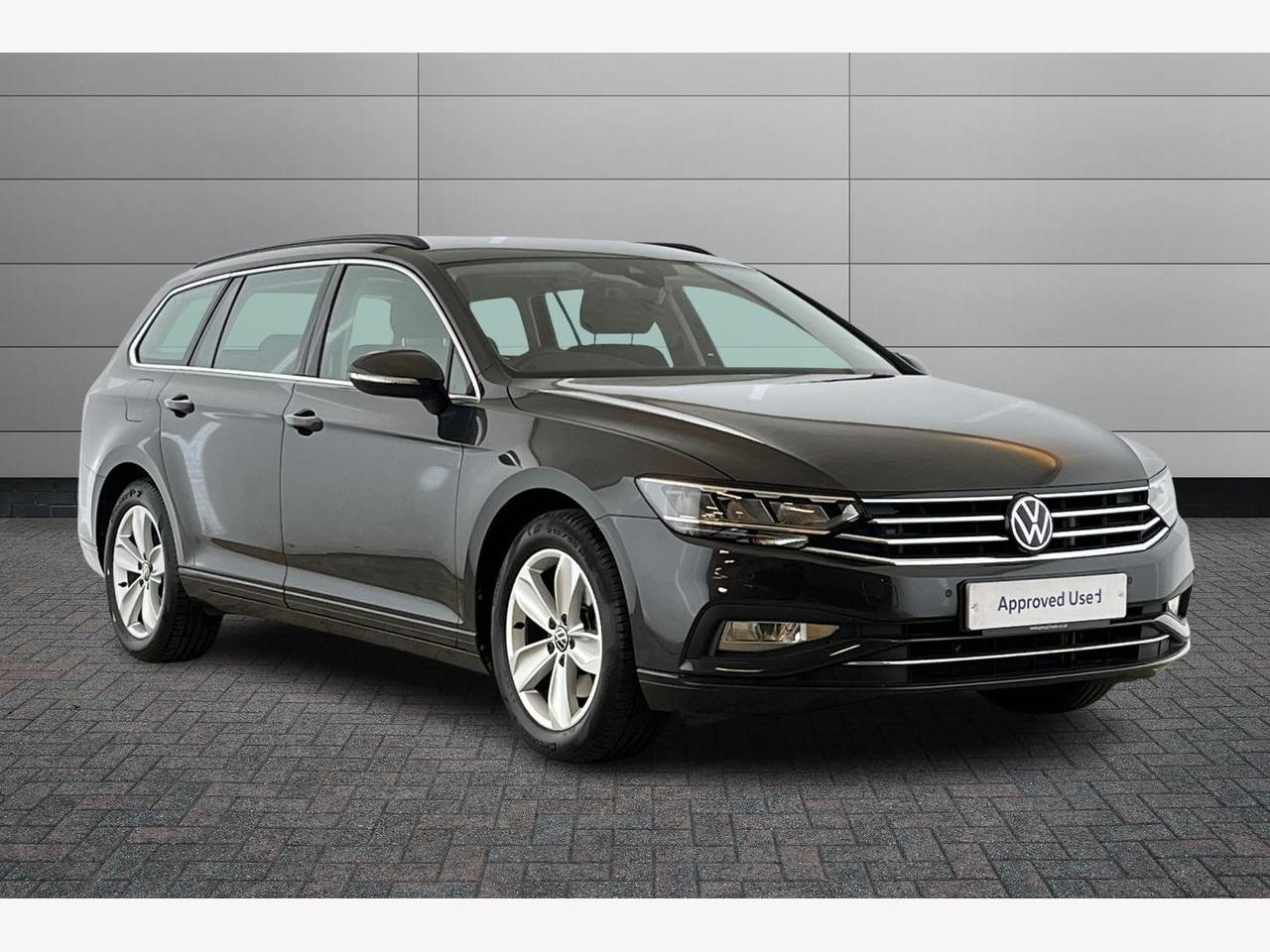 Main listing image - Volkswagen Passat Estate