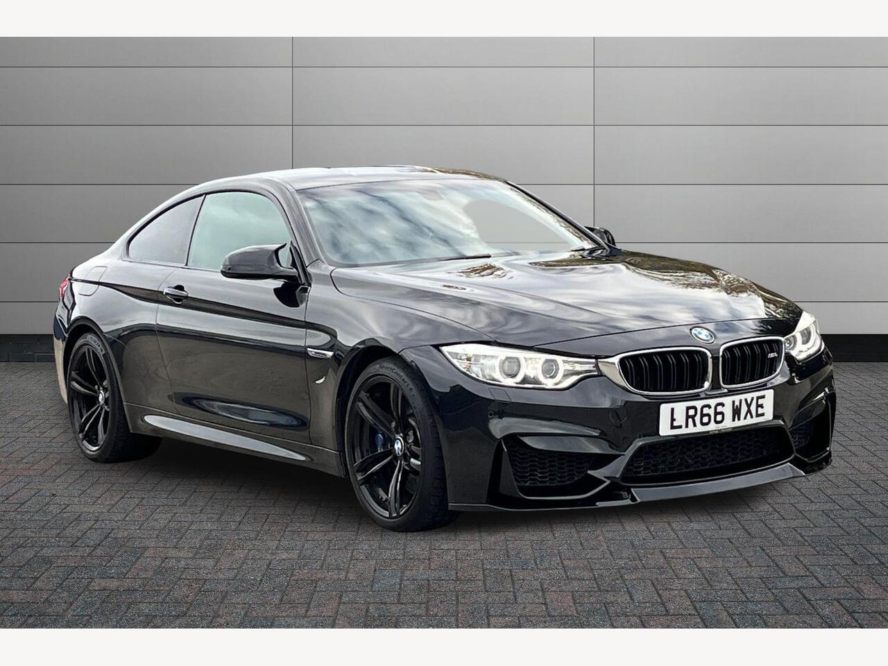 Main listing image - BMW M4
