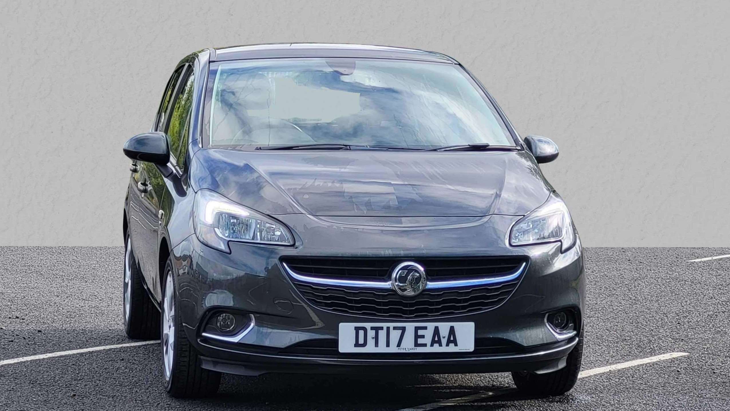 Main listing image - Vauxhall Corsa