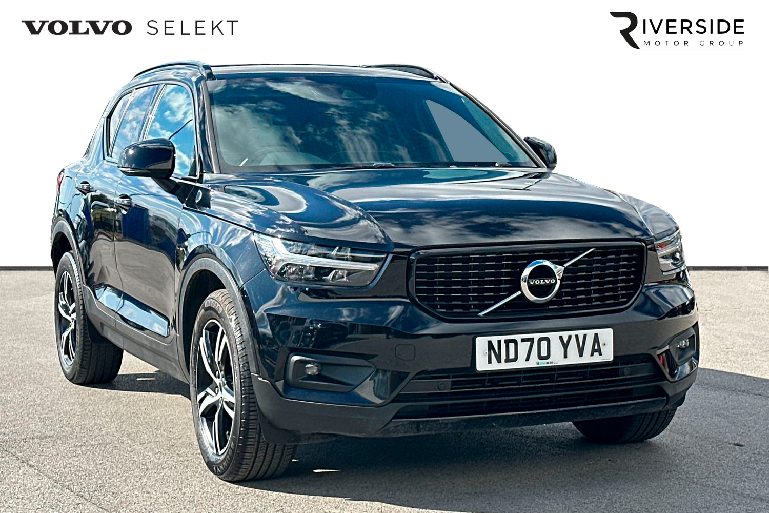 Main listing image - Volvo XC40