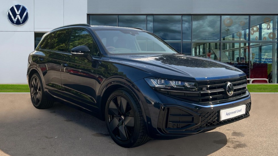 Main listing image - Volkswagen Touareg