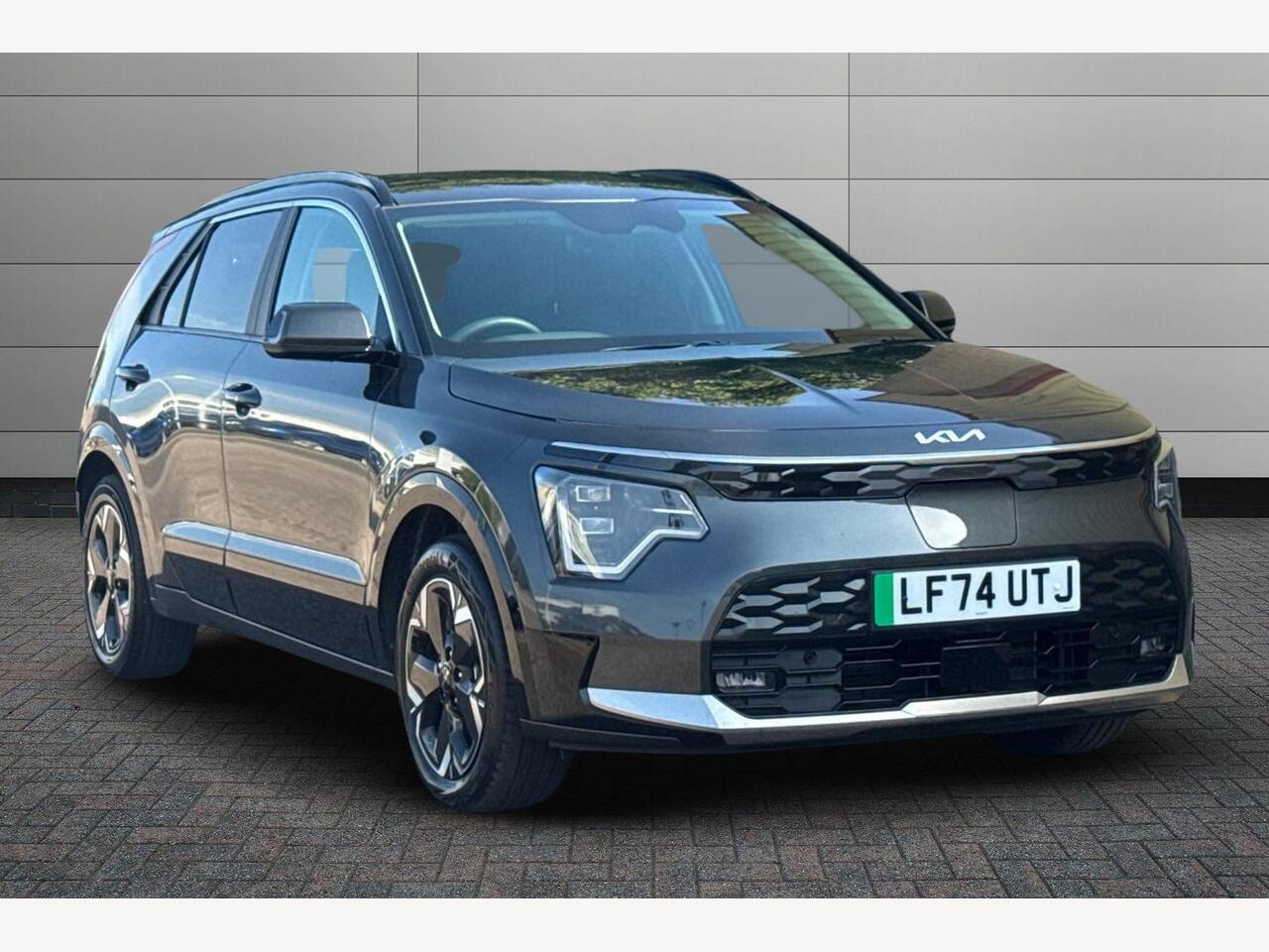 Main listing image - Kia Niro