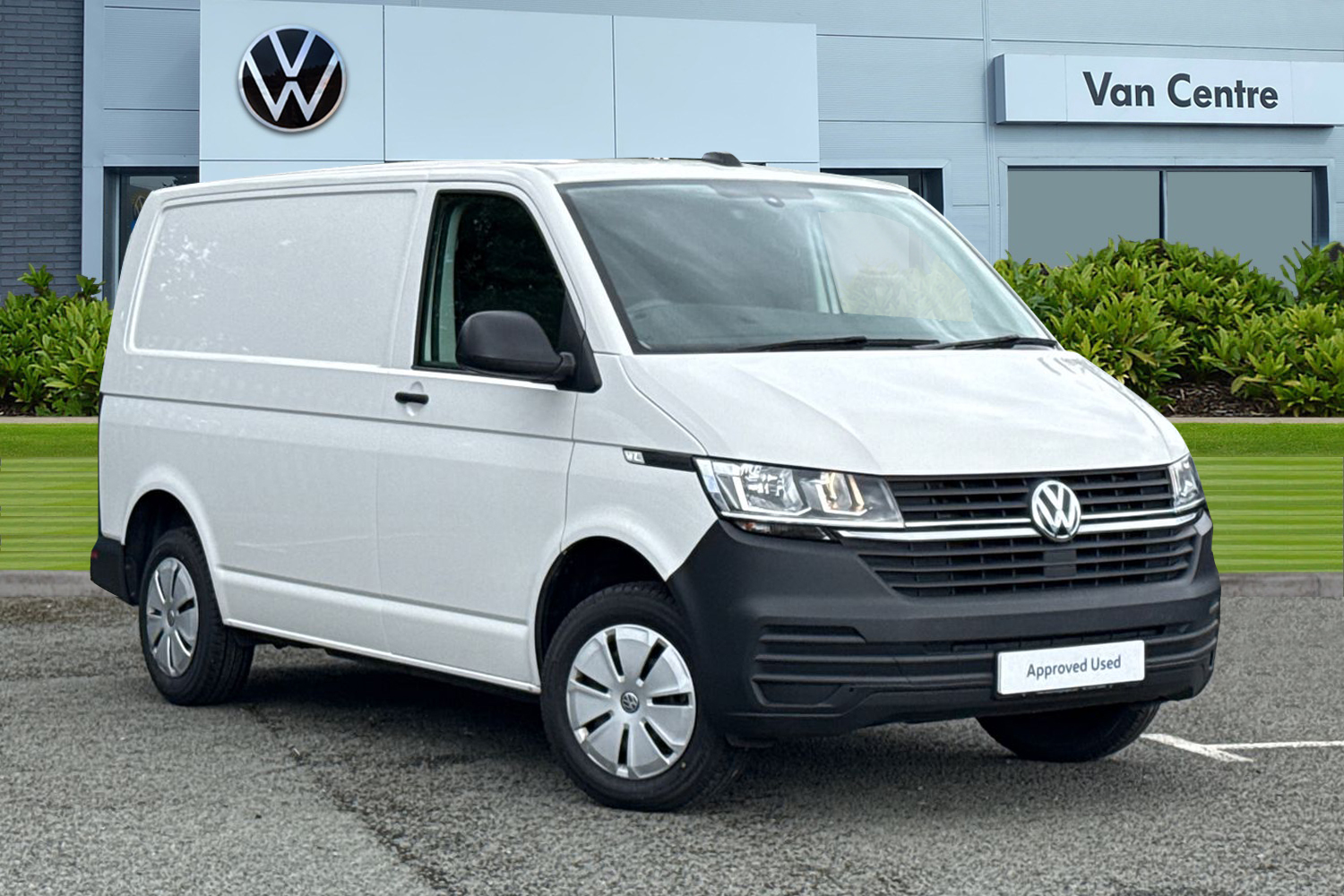 Main listing image - Volkswagen Transporter