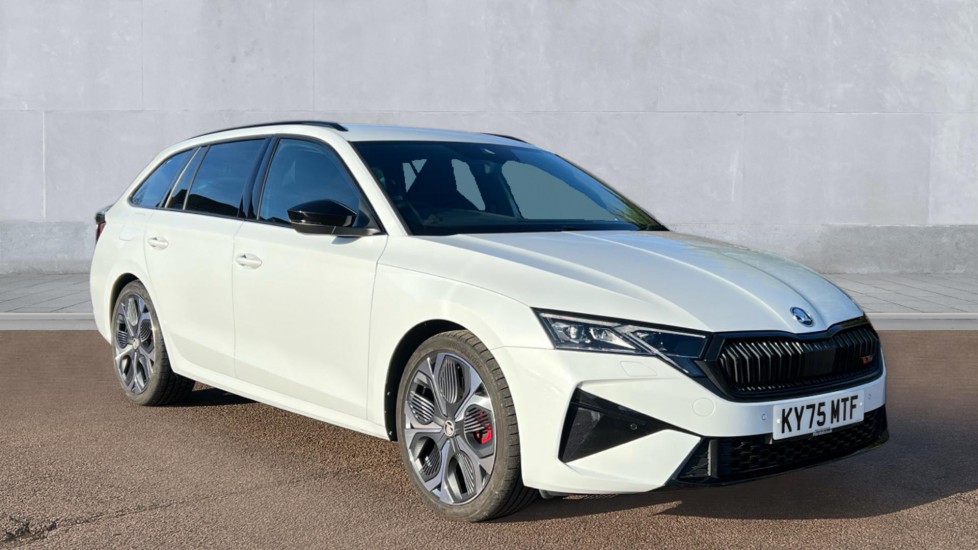 Main listing image - Skoda Octavia Estate
