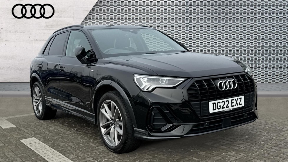 Main listing image - Audi Q3