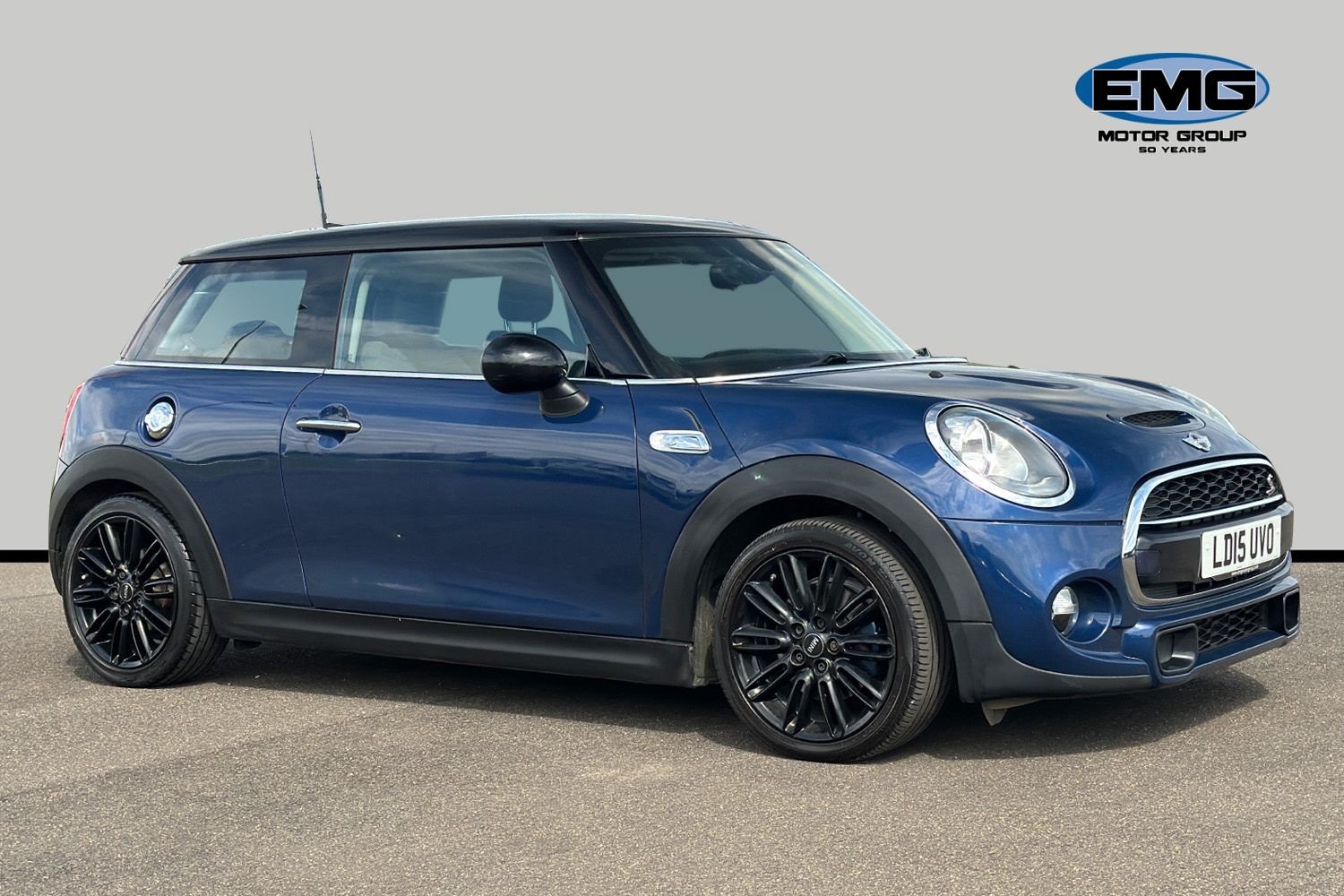 Main listing image - MINI Hatchback