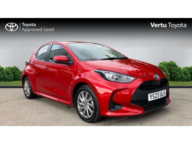 Main listing image - Toyota Yaris