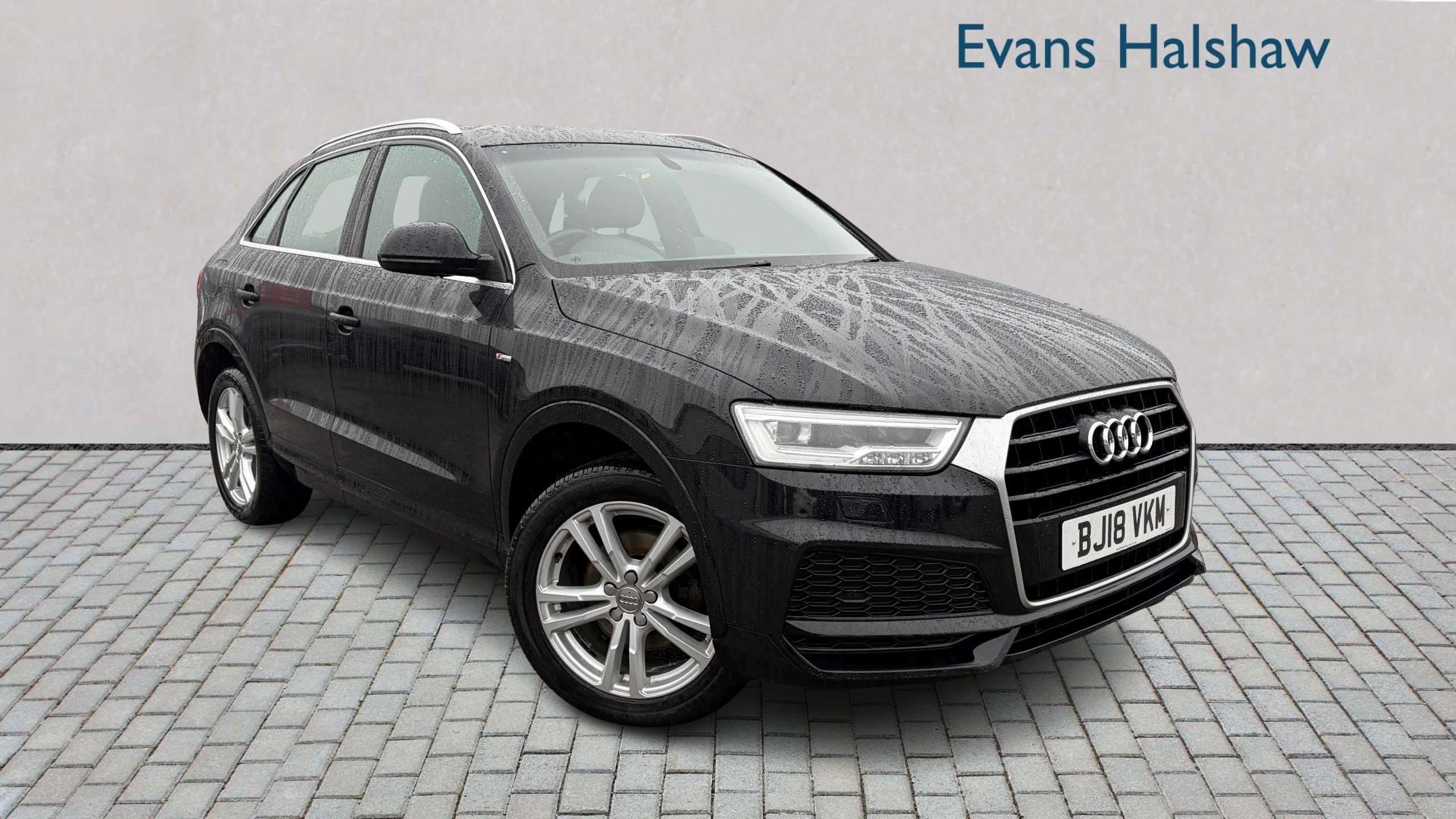 Main listing image - Audi Q3